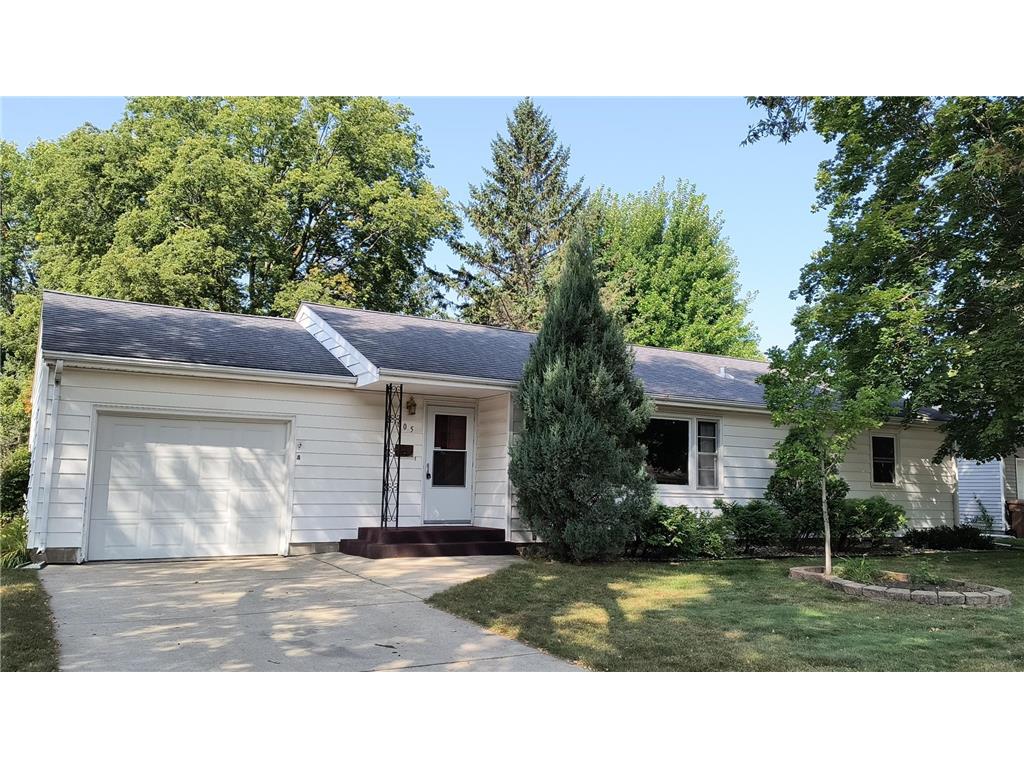 605 S 11th Street Montevideo MN 56265 6607810 image1