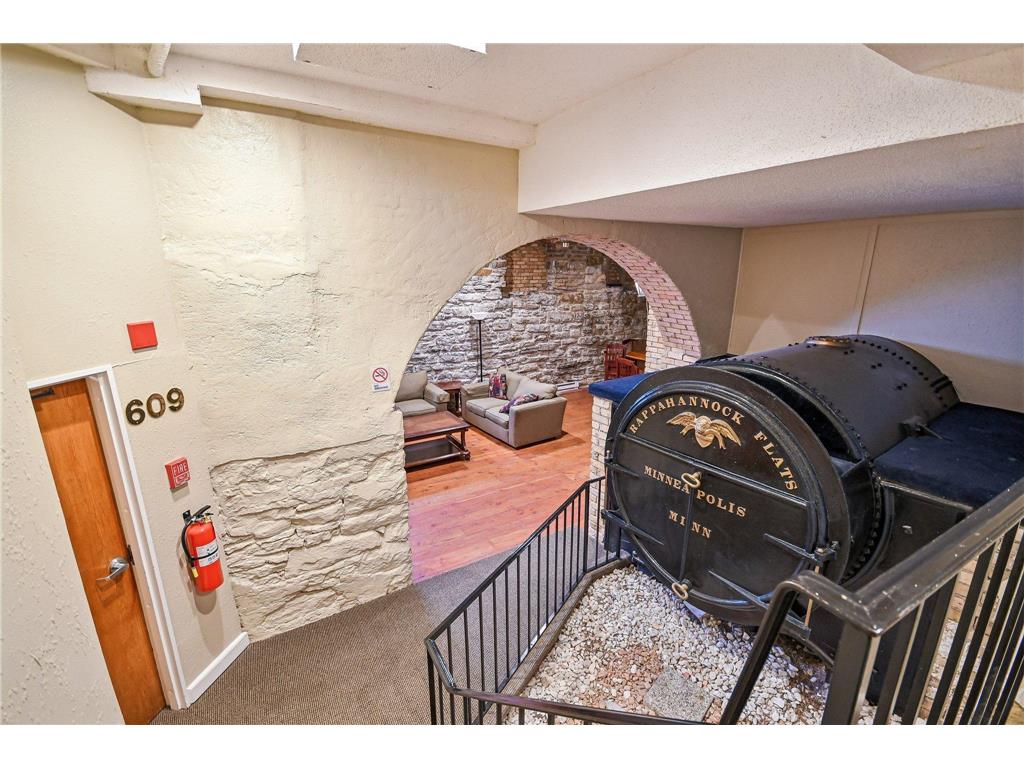 605 S 9th Street #6 Minneapolis MN 55404 7078587 image20
