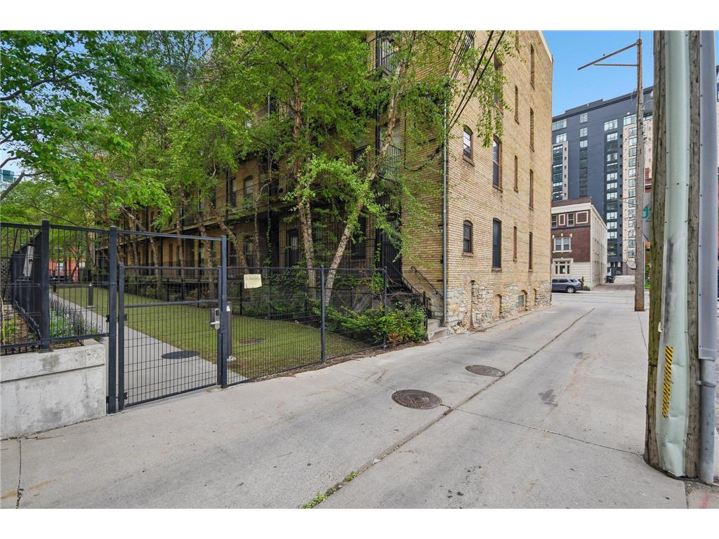 605 S 9th Street #6 Minneapolis MN 55404 7078587 image34