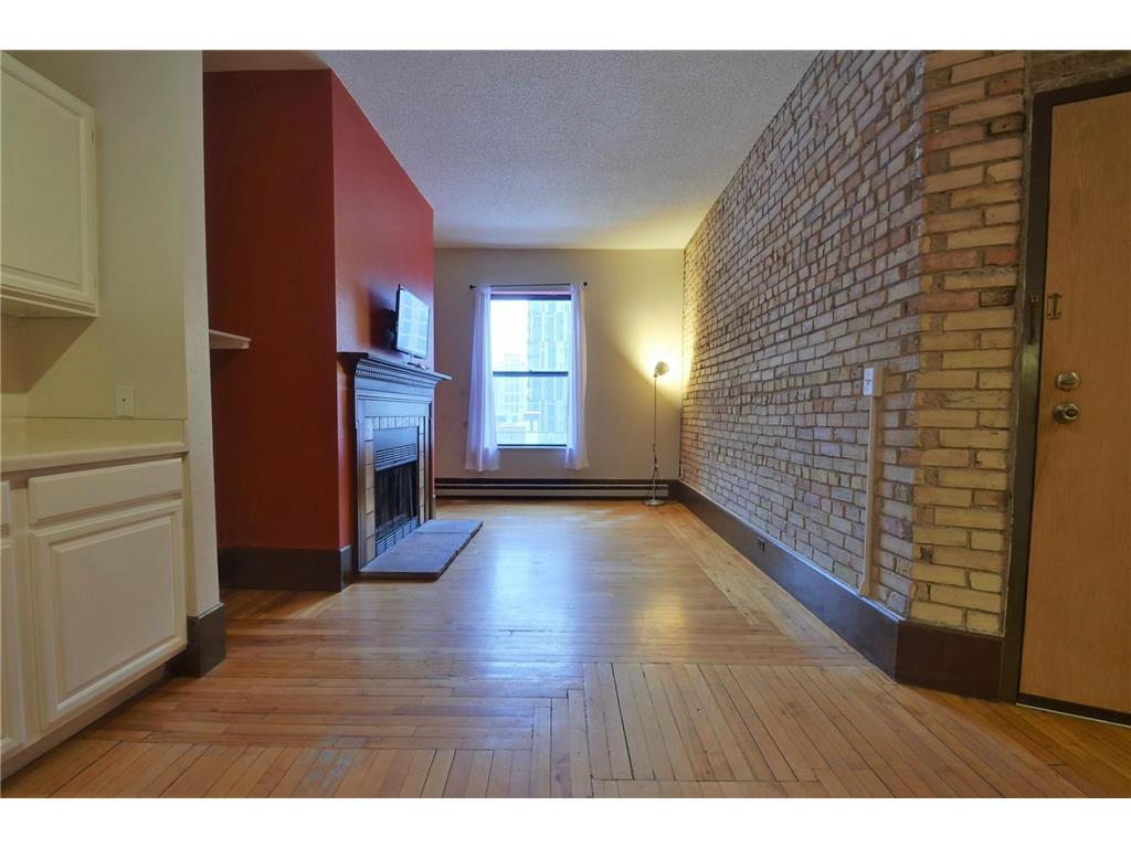 605 S 9th Street #8 Minneapolis MN 55404 6826132 image5