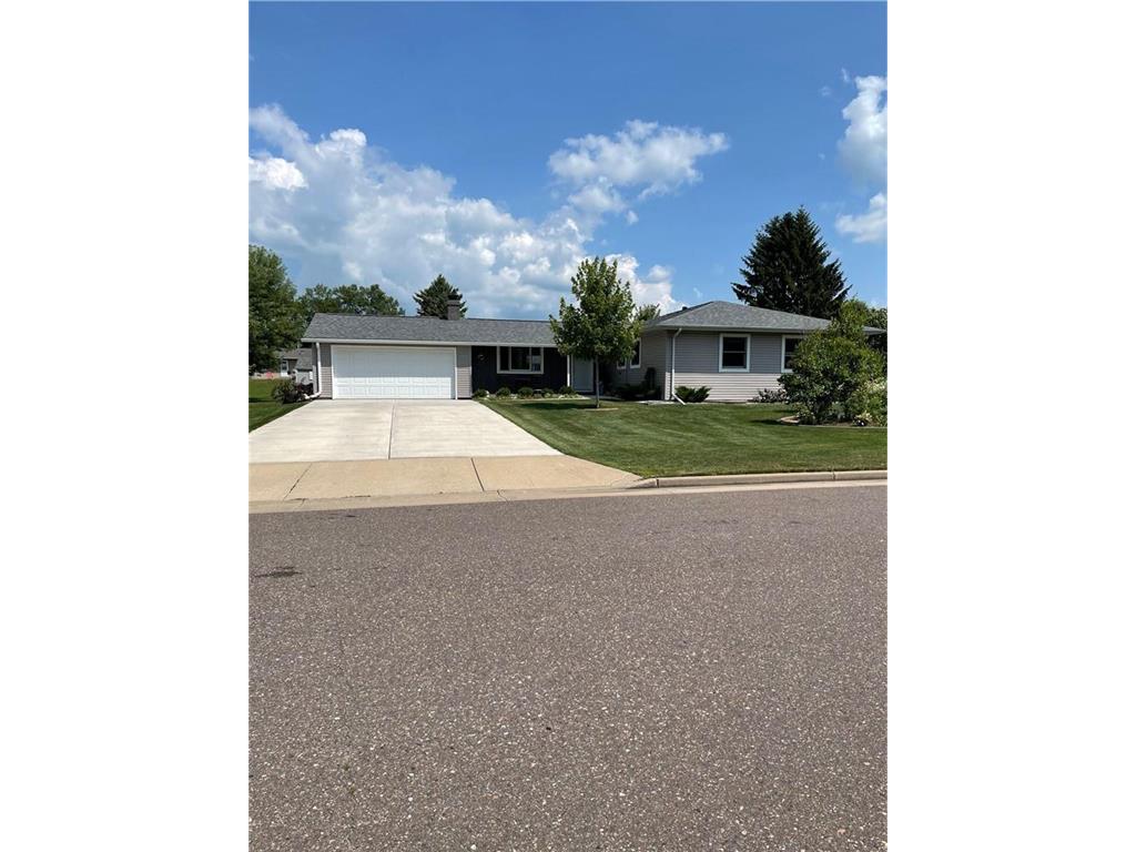 605 S Jackson Street Thorp WI 54771 6498480 image1