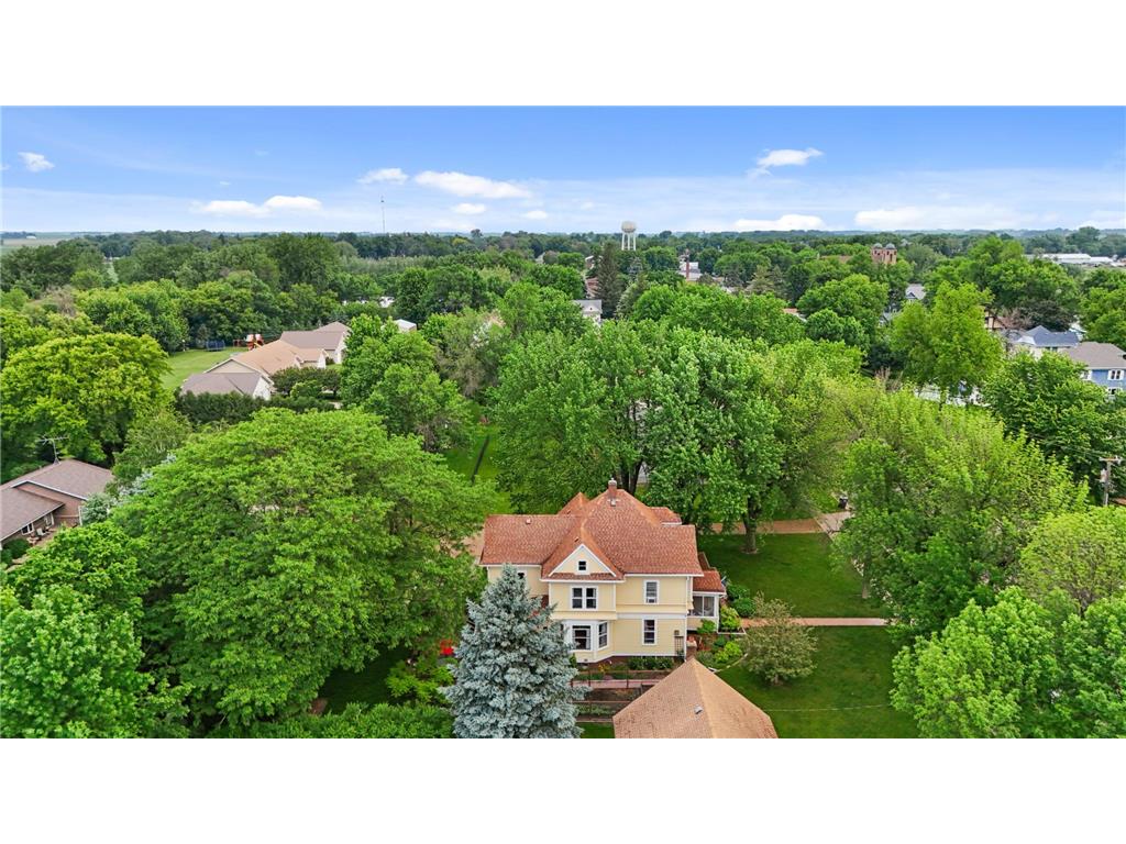 605 S Lafayette Avenue Fulda MN 56131 7073646 image16