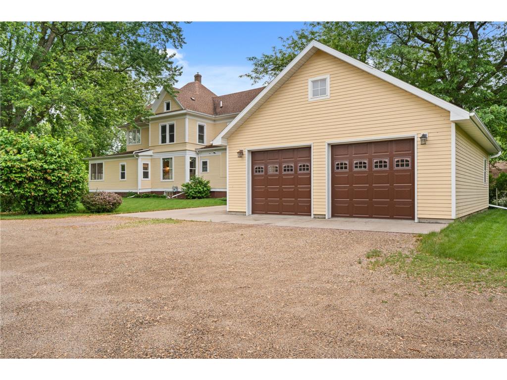 605 S Lafayette Avenue Fulda MN 56131 7073646 image2
