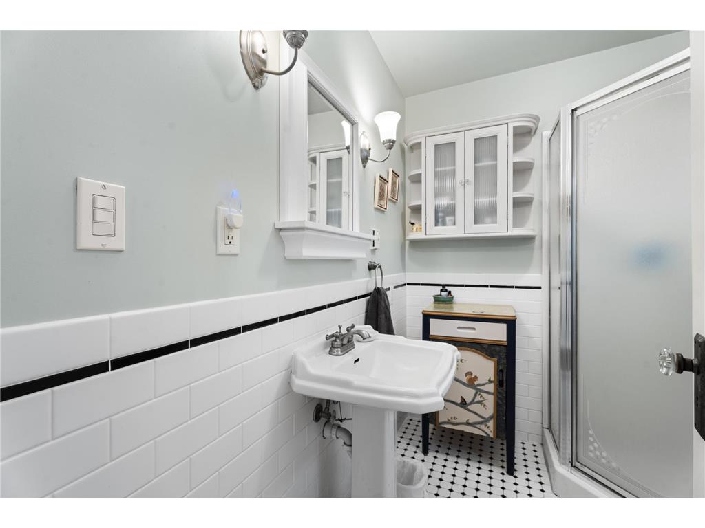 605 S Lafayette Avenue Fulda MN 56131 7073646 image34