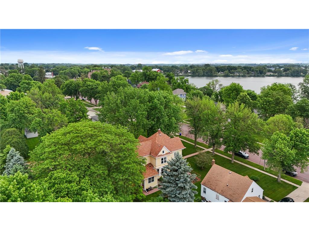605 S Lafayette Avenue Fulda MN 56131 7073646 image5