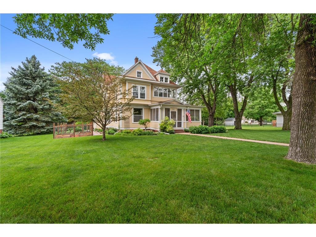 605 S Lafayette Avenue Fulda MN 56131 7073646 image59