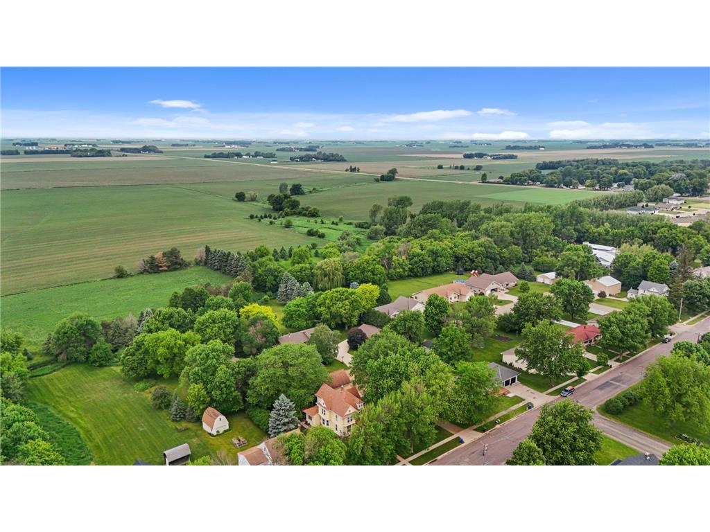 605 S Lafayette Avenue Fulda MN 56131 7073646 image61