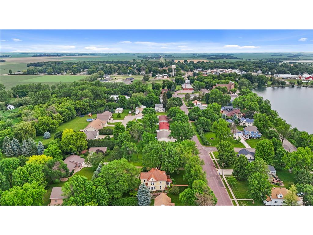 605 S Lafayette Avenue Fulda MN 56131 7073646 image62