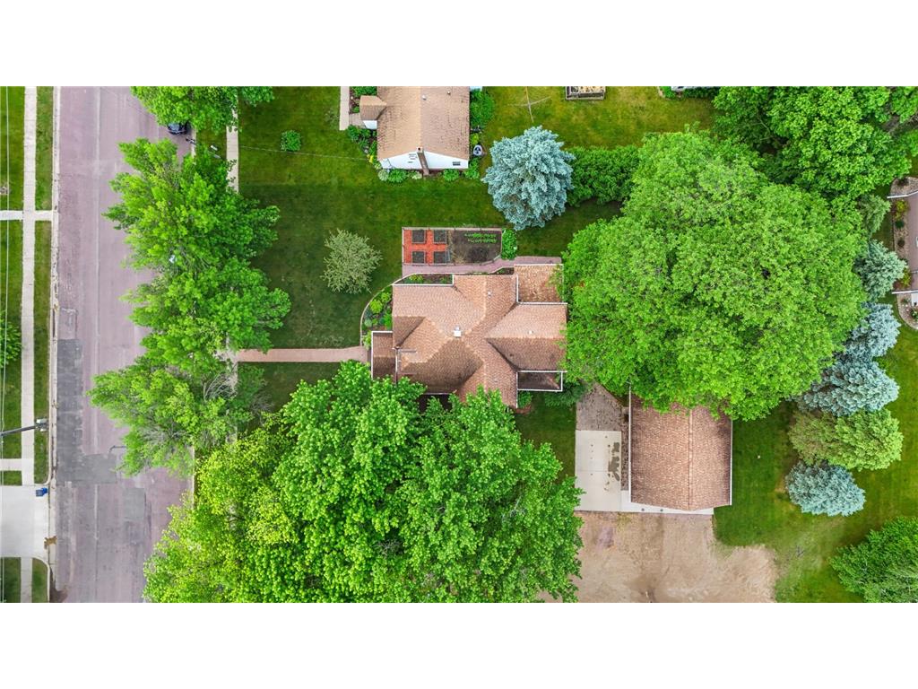 605 S Lafayette Avenue Fulda MN 56131 7073646 image8