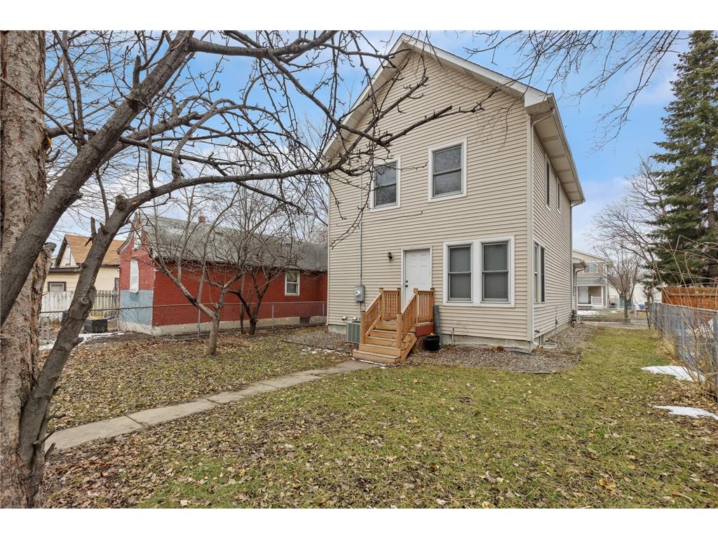 605 Thomas Avenue, Saint Paul, MN, 55103 | MLS: 6492074 | Edina Realty