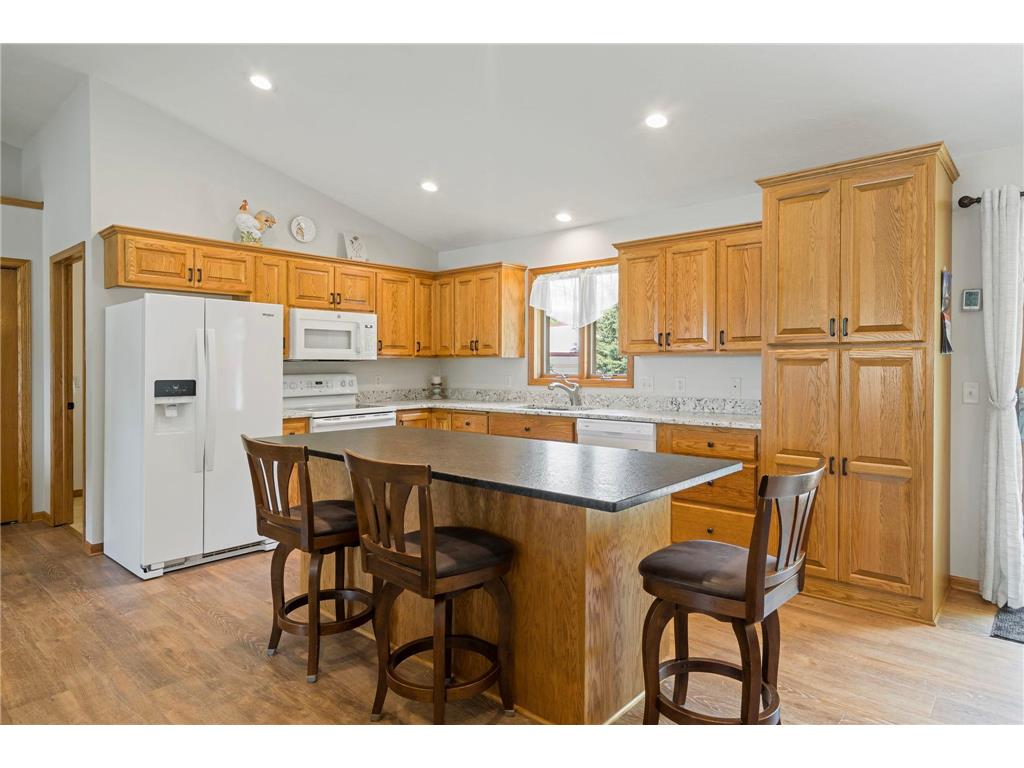 605 Turner Drive Henderson MN 56044 7072723 image3