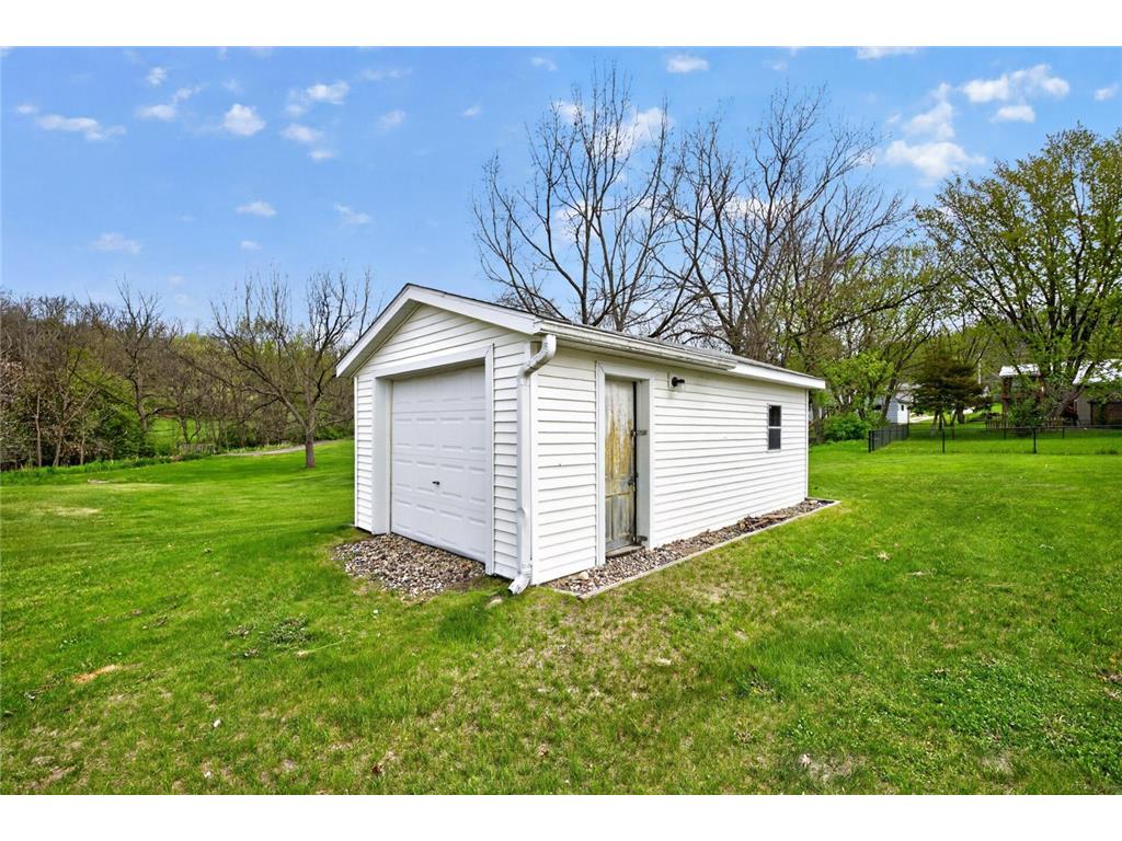 605 Union Street NE Chatfield MN 55923 7066221 image59