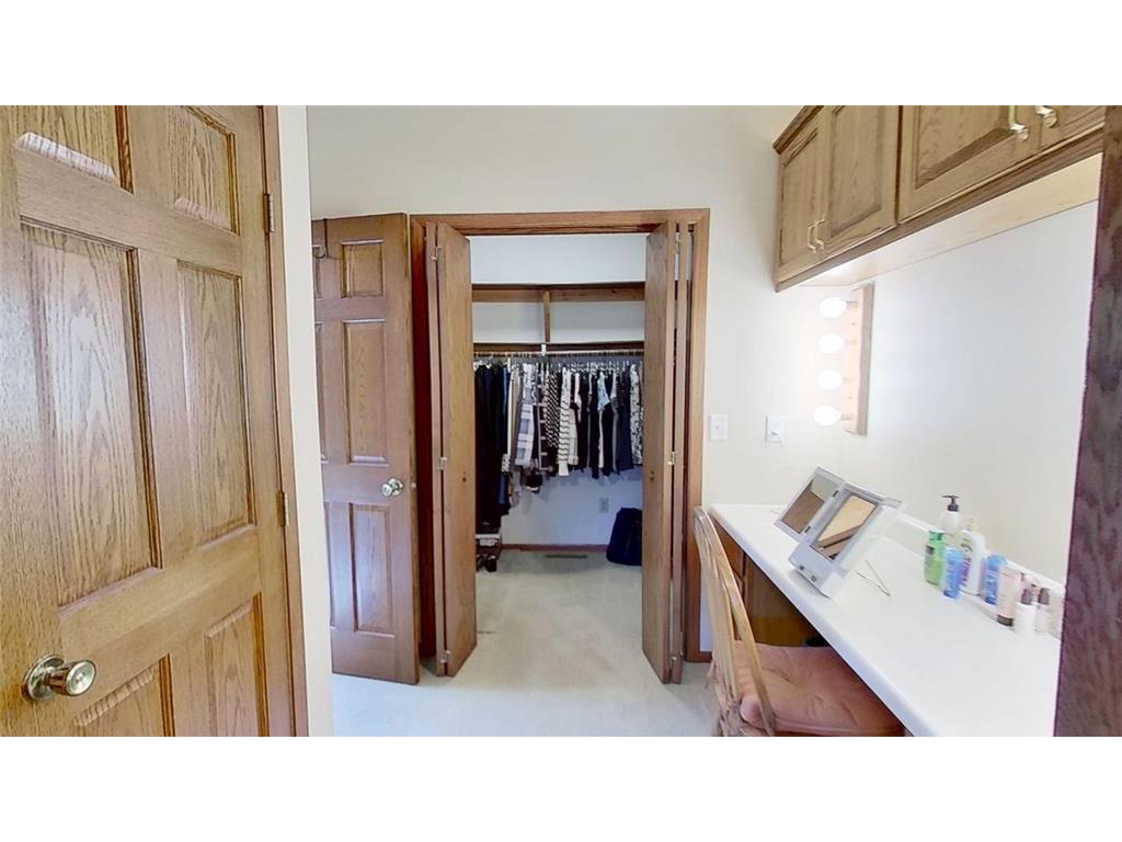 605 Van Buren Street Marshall MN 56258 7080953 image22