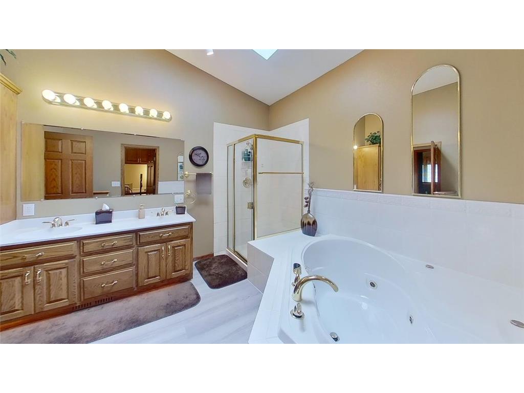 605 Van Buren Street Marshall MN 56258 7080953 image23