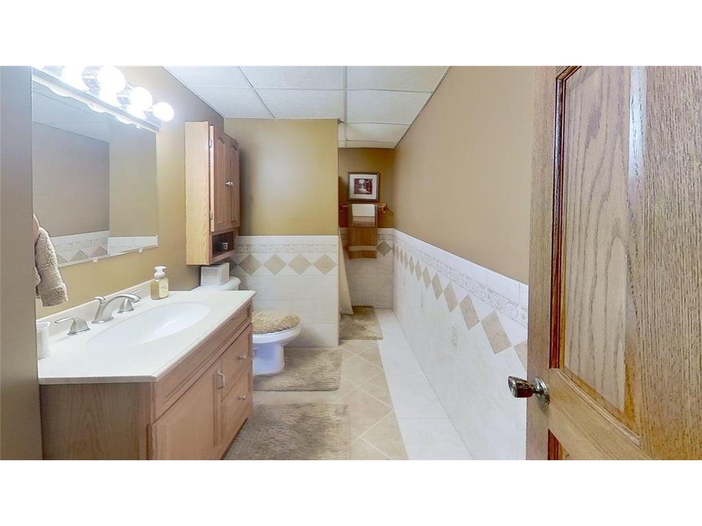 605 Van Buren Street Marshall MN 56258 7080953 image31