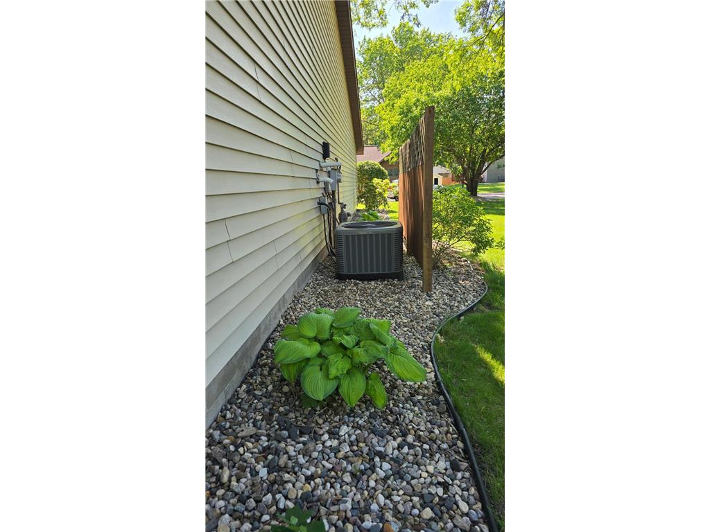 605 Van Buren Street Marshall MN 56258 7080953 image41