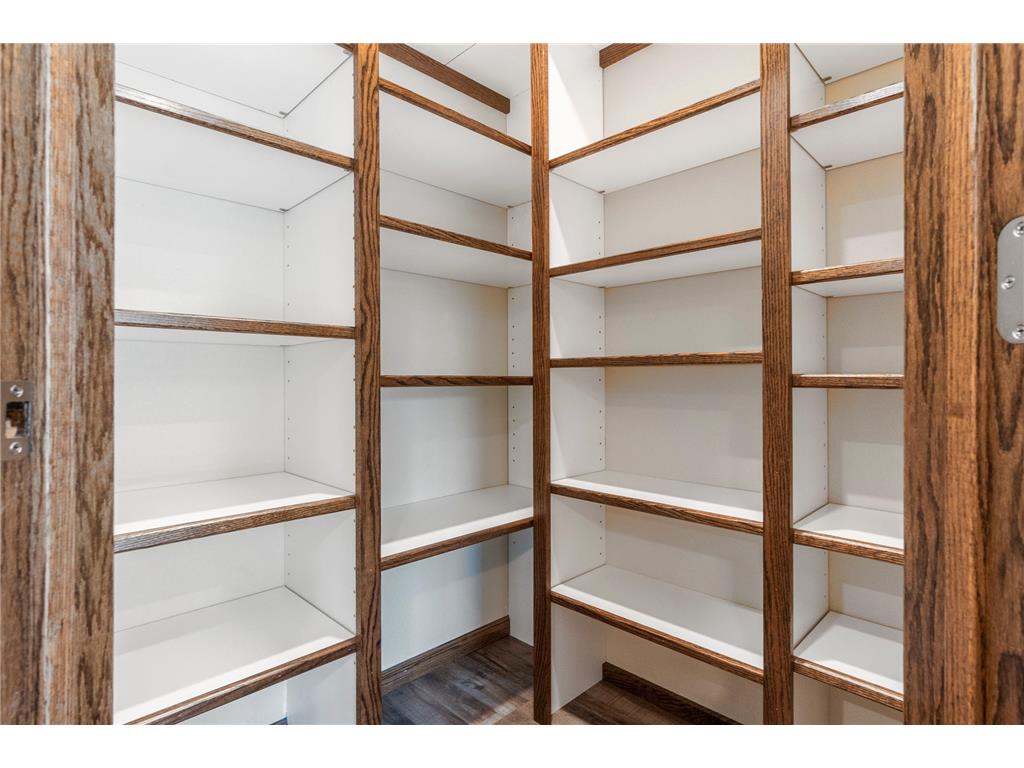 605 W Colfax Street Parkers Prairie MN 56361 6742161 image17