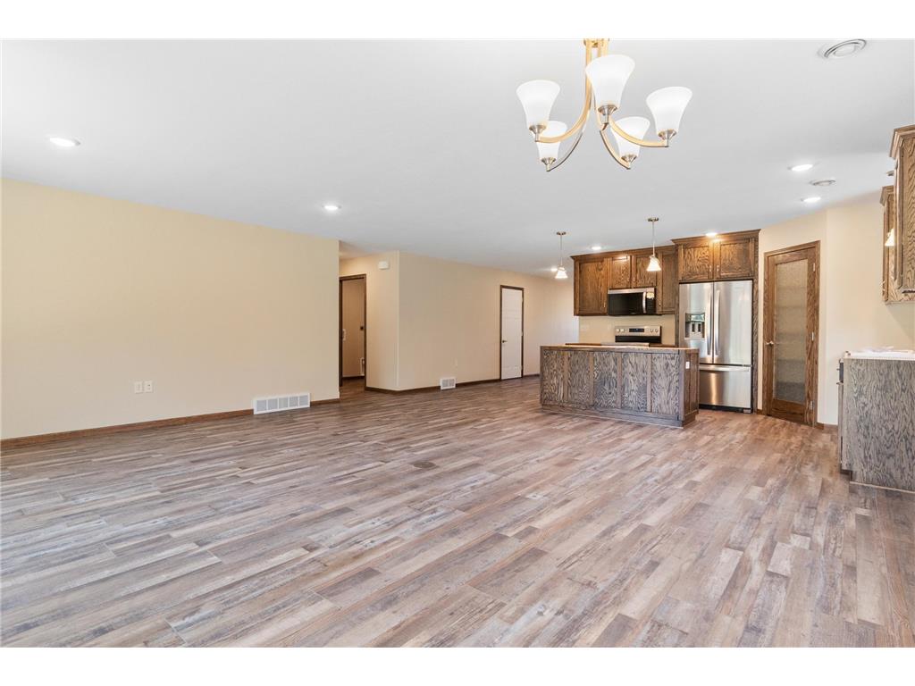 605 W Colfax Street Parkers Prairie MN 56361 6742161 image19