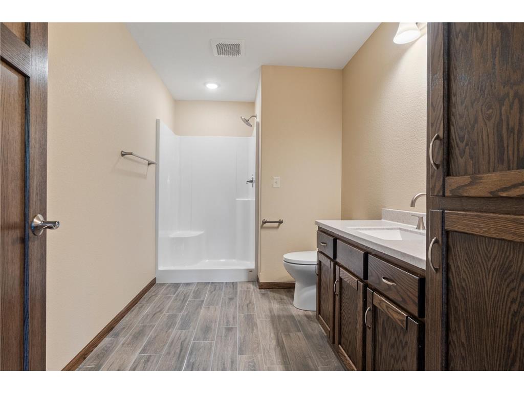 605 W Colfax Street Parkers Prairie MN 56361 6742161 image26