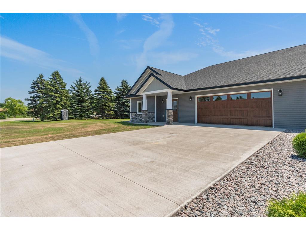 605 W Colfax Street Parkers Prairie MN 56361 6742161 image3
