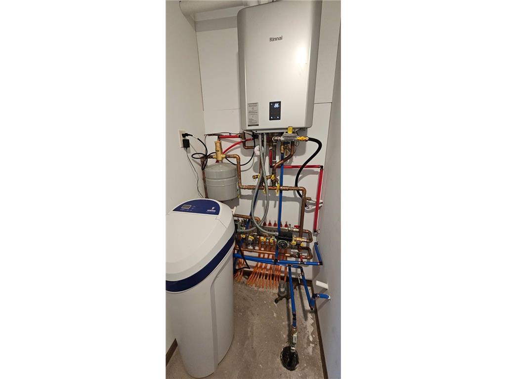 605 W Colfax Street Parkers Prairie MN 56361 6742161 image33