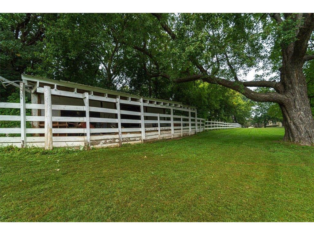 6050 Cahill Avenue Inver Grove Heights MN 55076 6786688 image6