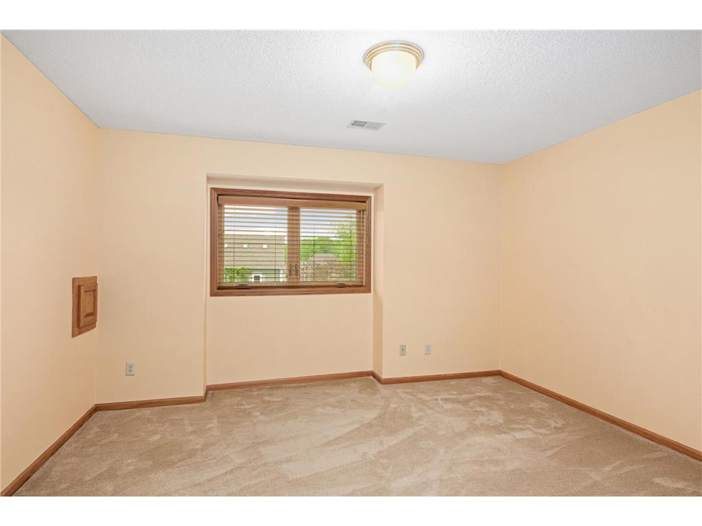 6050 Dallas Lane N Plymouth MN 55446 7069886 image32