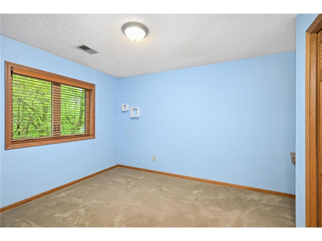 6050 Dallas Lane N Plymouth MN 55446 7069886 image34