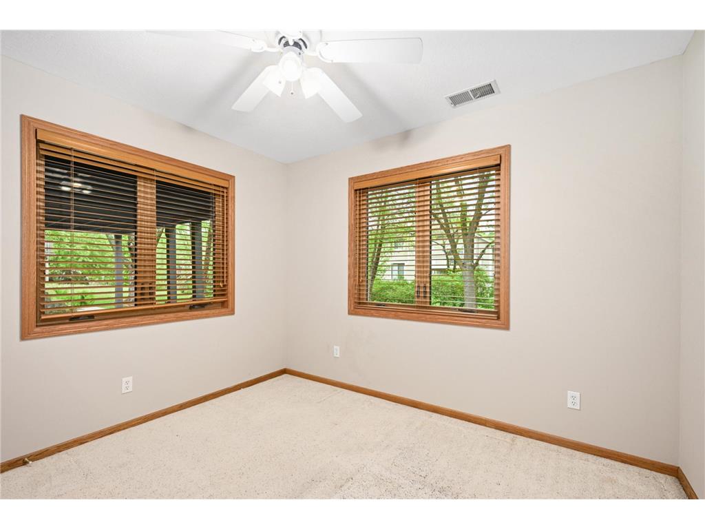 6050 Dallas Lane N Plymouth MN 55446 7069886 image38