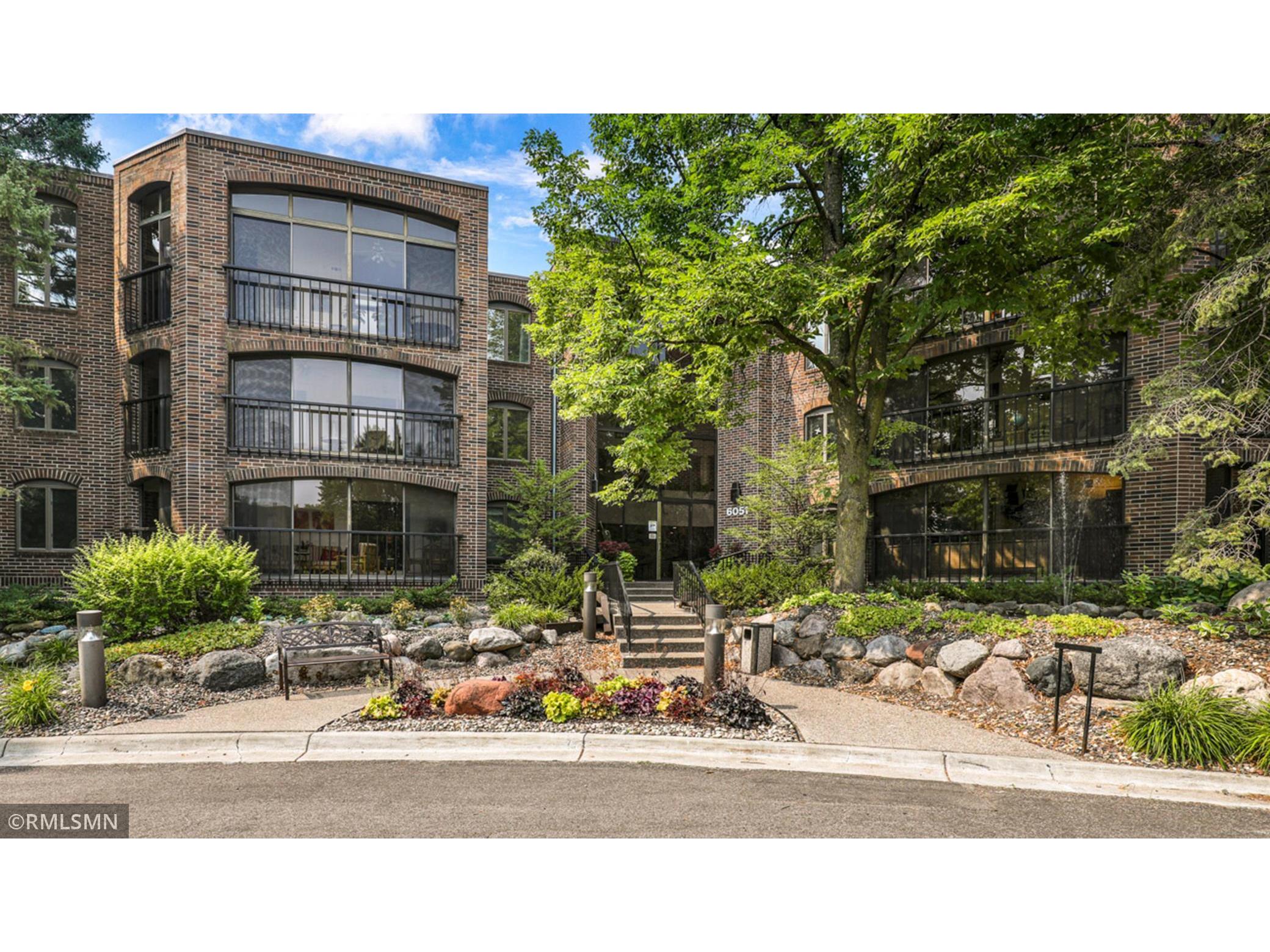 6051 Laurel Avenue 202, Golden Valley, MN 55416 MLS 6089676 Edina