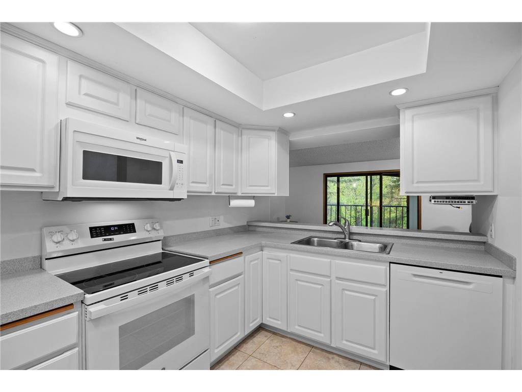 6051 Laurel Avenue #207 Golden Valley MN 55416 7058537 image5