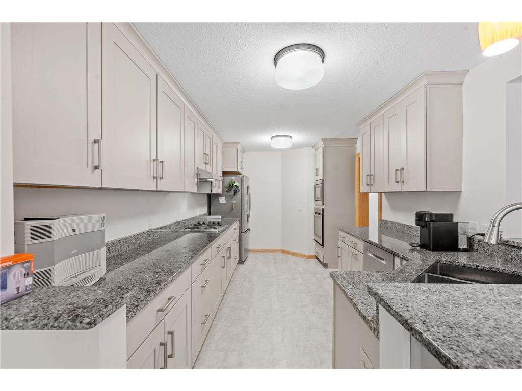 6051 Laurel Avenue #211 Golden Valley MN 55416 7041814 image12