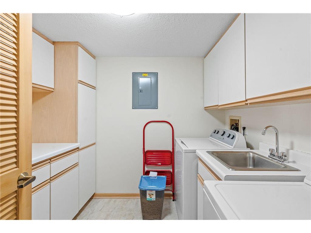 6051 Laurel Avenue #211 Golden Valley MN 55416 7041814 image32