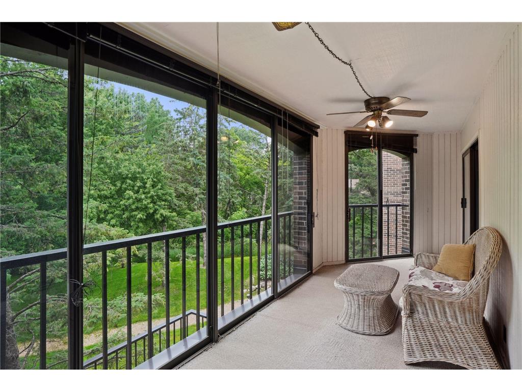 6051 Laurel Avenue #216 Golden Valley MN 55416 6506839 image1