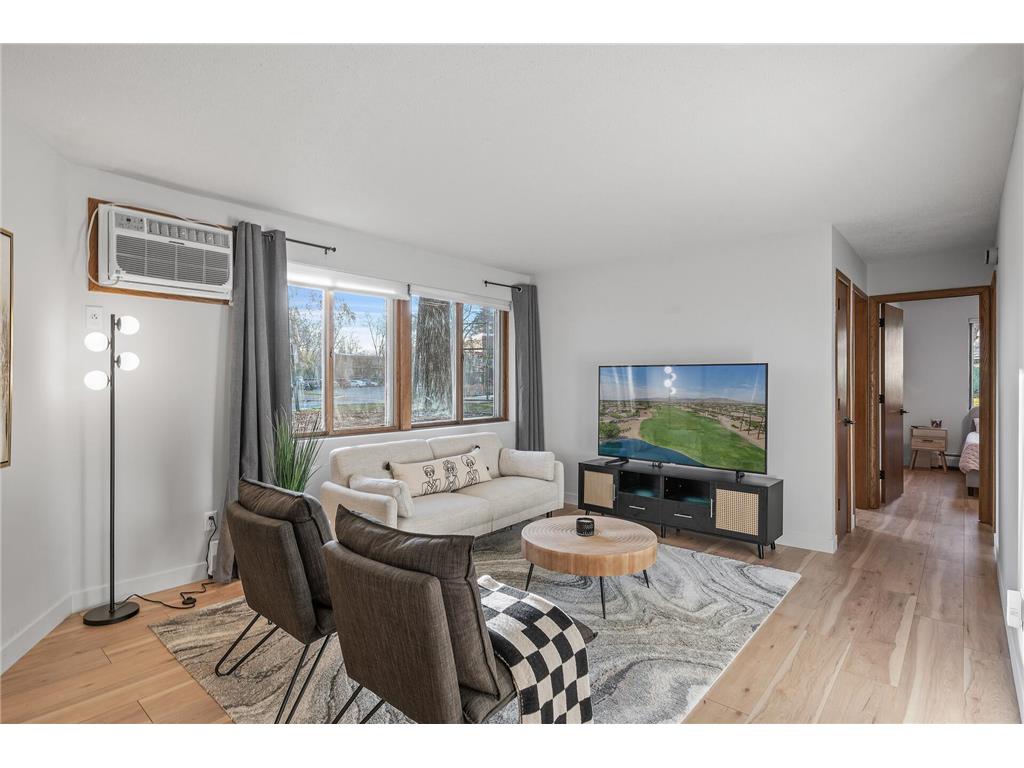 6051 W Broadway Avenue #101 New Hope MN 55428 6458985 image1