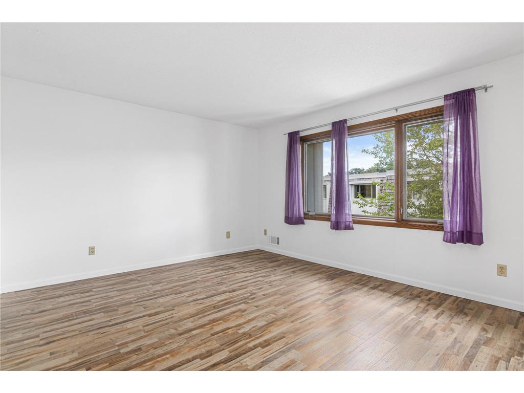 6052 Golden Valley Road Golden Valley MN 55422 7092210 image25