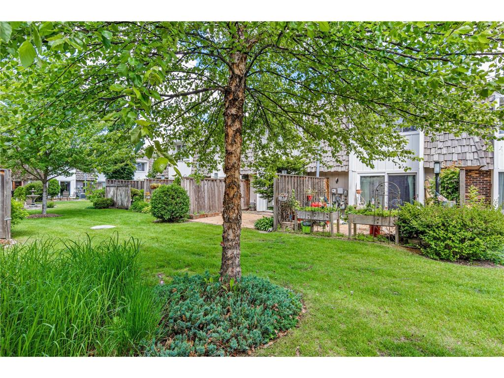 6052 Golden Valley Road Golden Valley MN 55422 7092210 image35