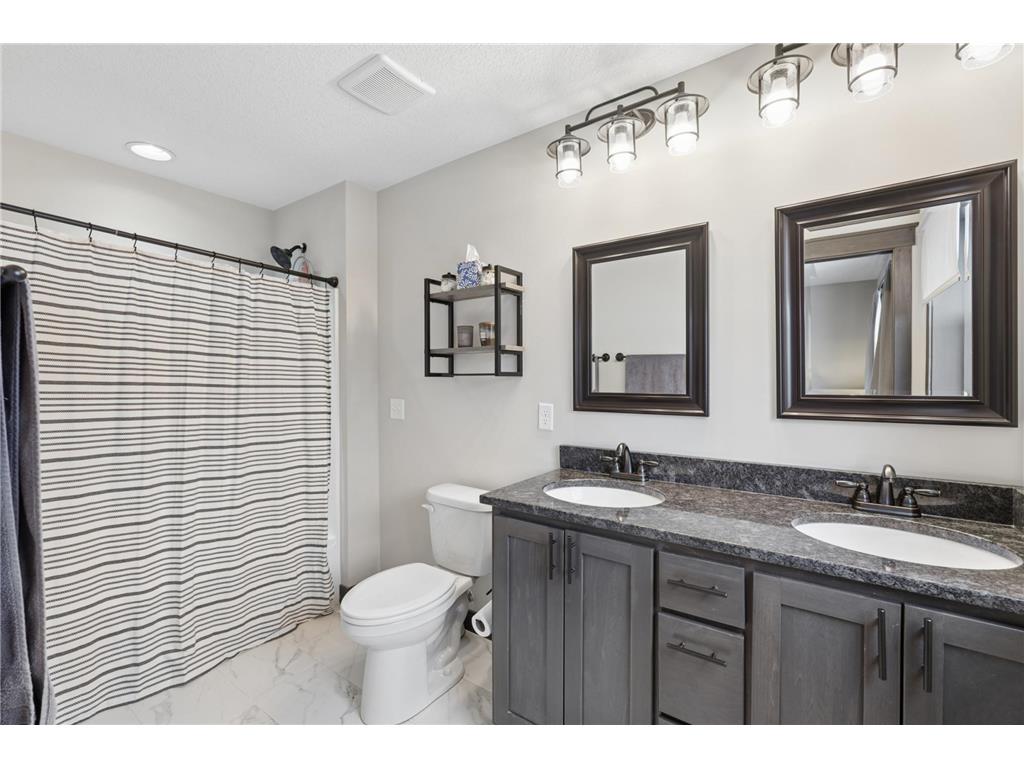 6056 W 137th Street Savage MN 55378 7019641 image16