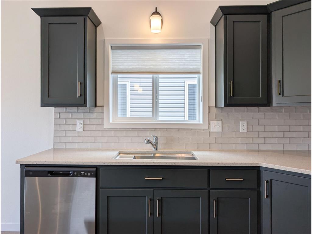 6058 Martin Lane W Fargo ND 58078 7092835 image22