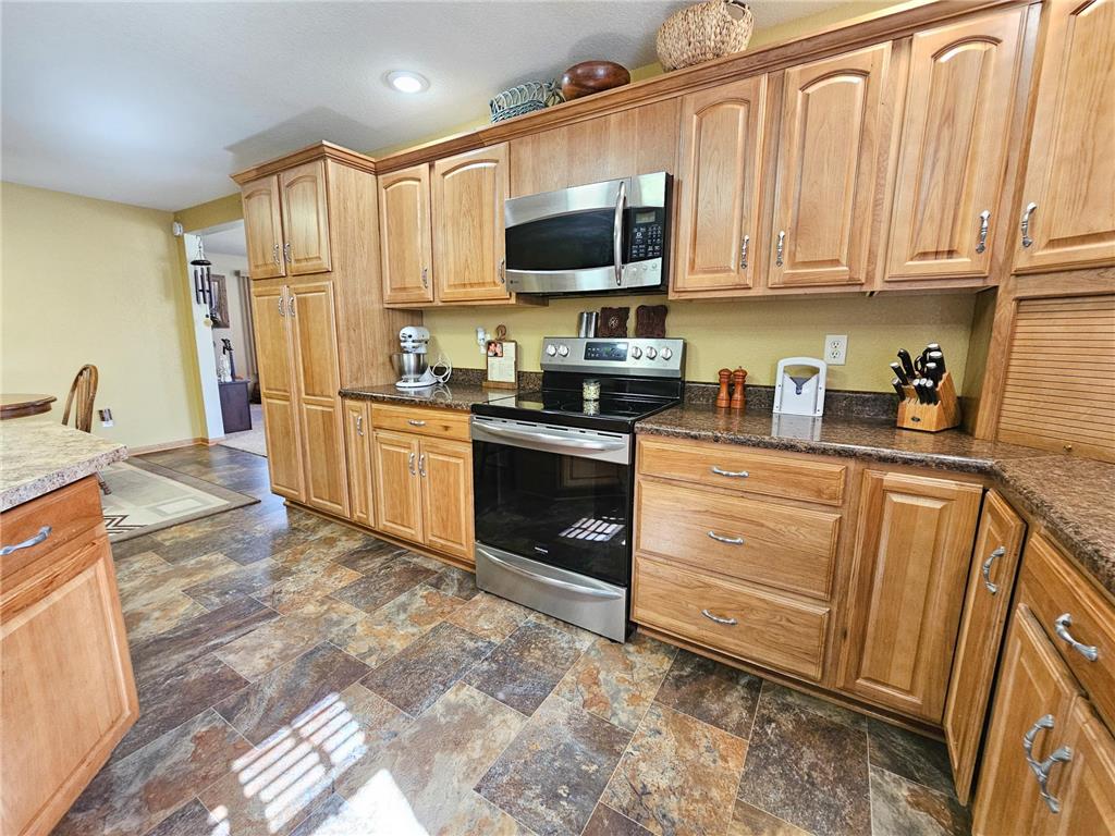 606 2nd Street Lucan MN 56255 7069982 image11