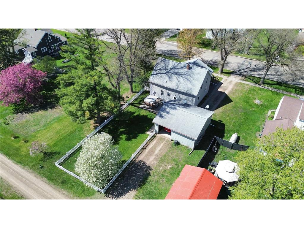 606 2nd Street Lucan MN 56255 7069982 image36