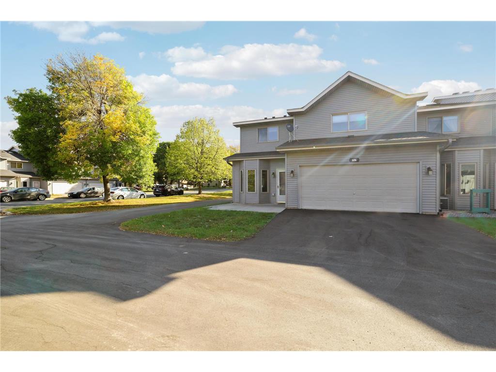 606 2nd Street NW New Prague MN 56071 6795641 image1