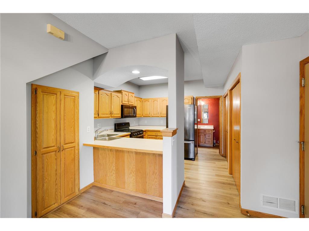 606 2nd Street NW New Prague MN 56071 6795641 image6