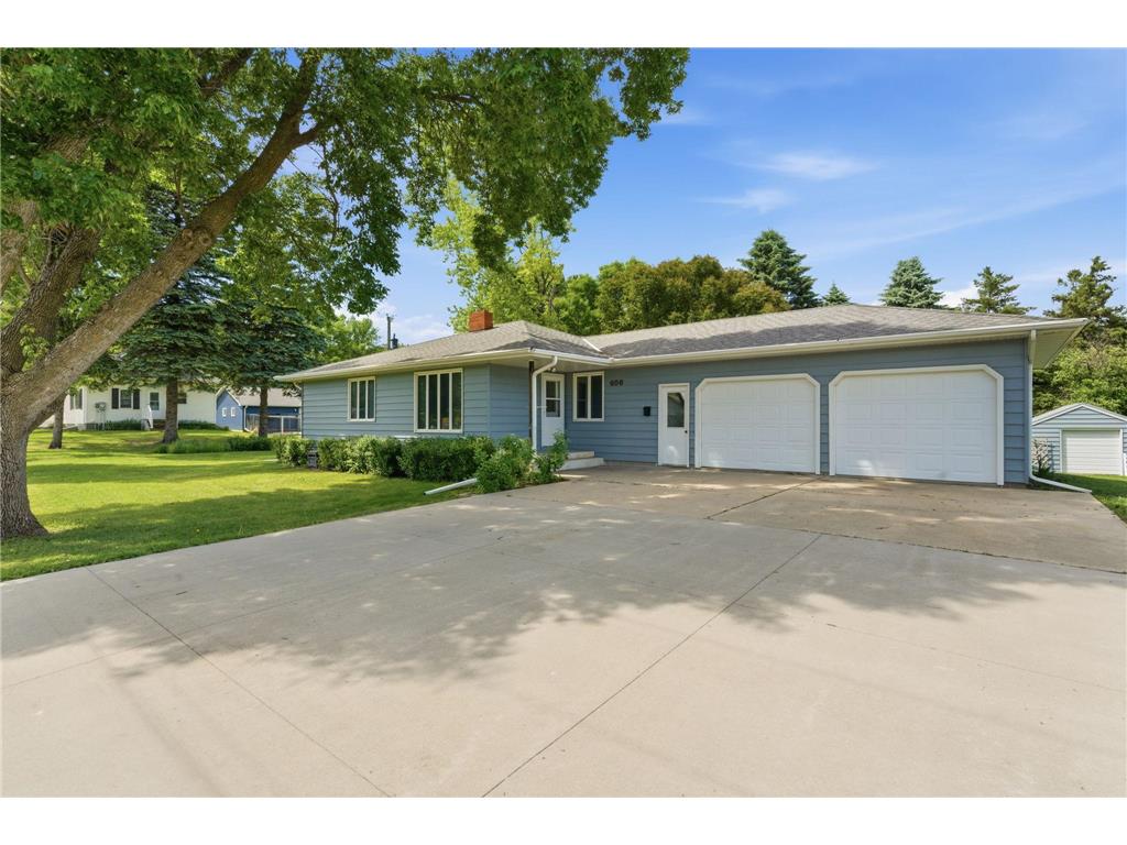 606 3rd Avenue S Raymond MN 56282 7080936 image1