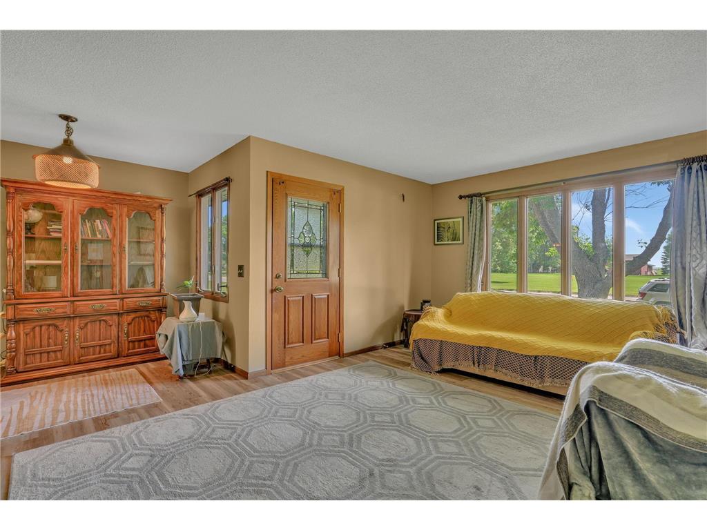 606 3rd Avenue S Raymond MN 56282 7080936 image16