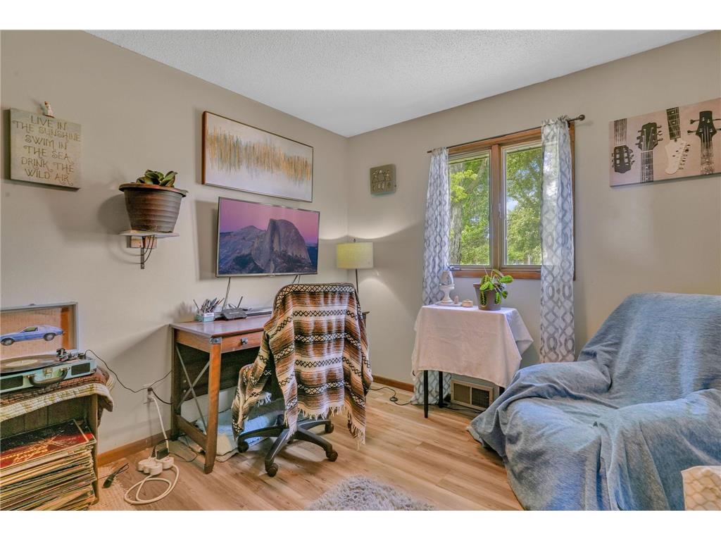 606 3rd Avenue S Raymond MN 56282 7080936 image17