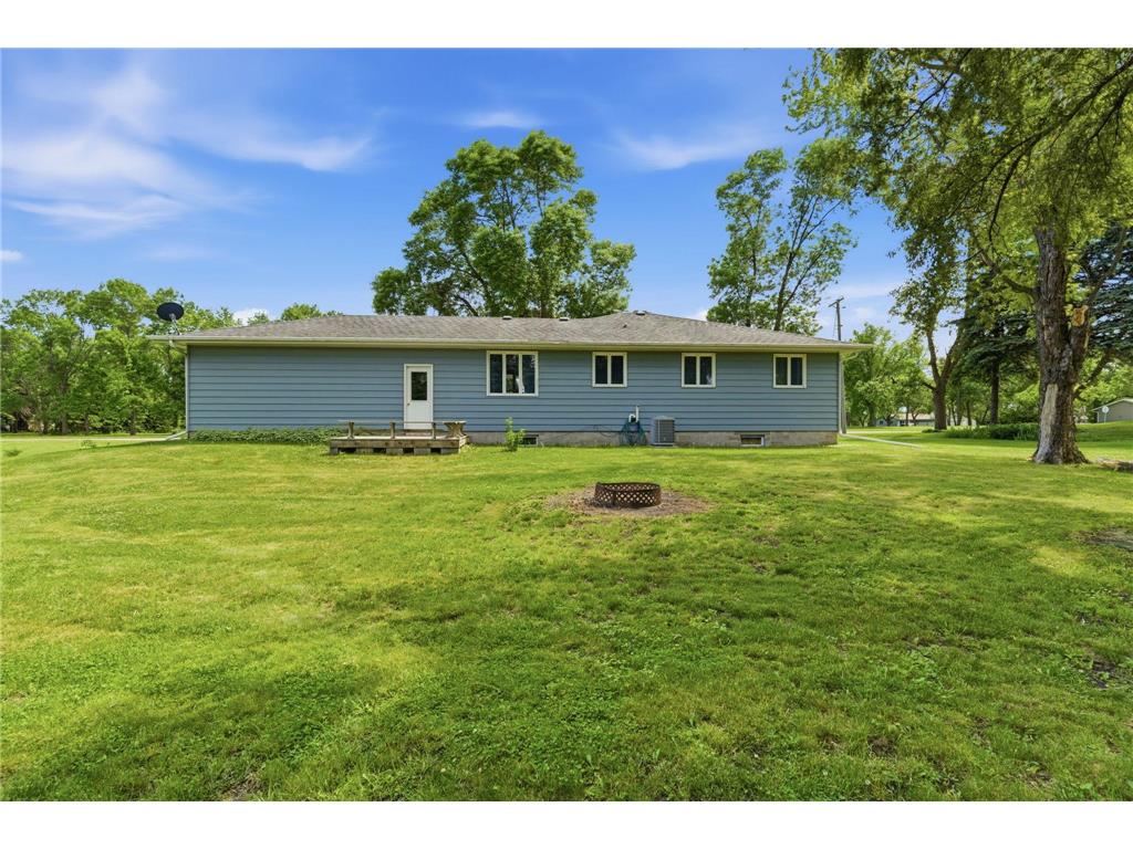 606 3rd Avenue S Raymond MN 56282 7080936 image25