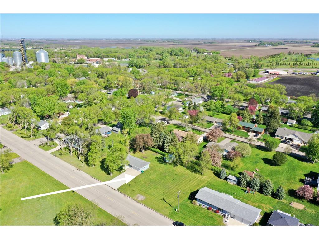 606 3rd Avenue S Raymond MN 56282 7080936 image8