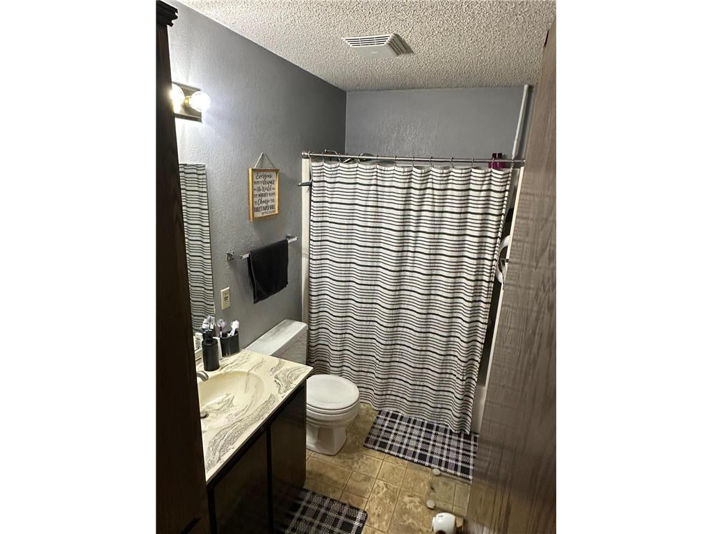 606 4th Avenue NE Saint Cloud MN 56304 7076566 image14
