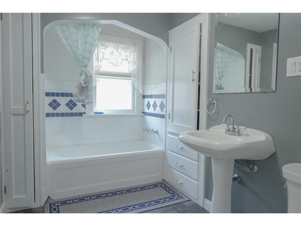606 4th Avenue SW Austin MN 55912 7062359 image19